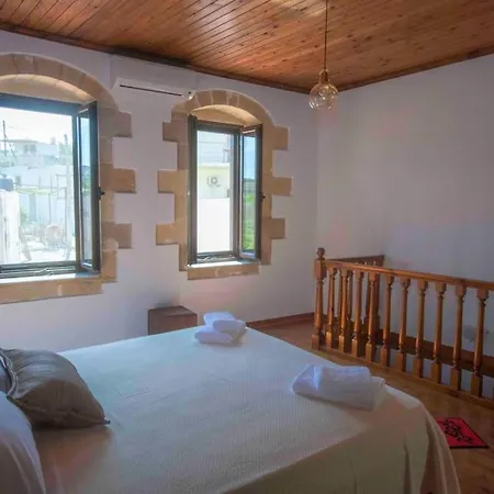 Skaros Vakantiehuis *